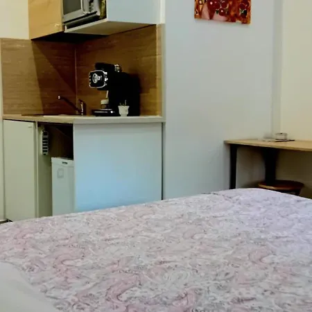 Affitti Brevi Policlinico