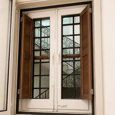 Affitti Brevi Policlinico Apartamento *