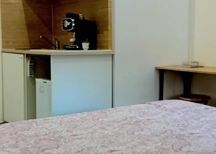 Affitti Brevi Policlinico